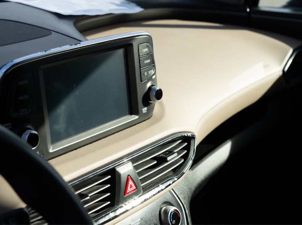 Photo 17 of this HYUNDAI SANTA FE