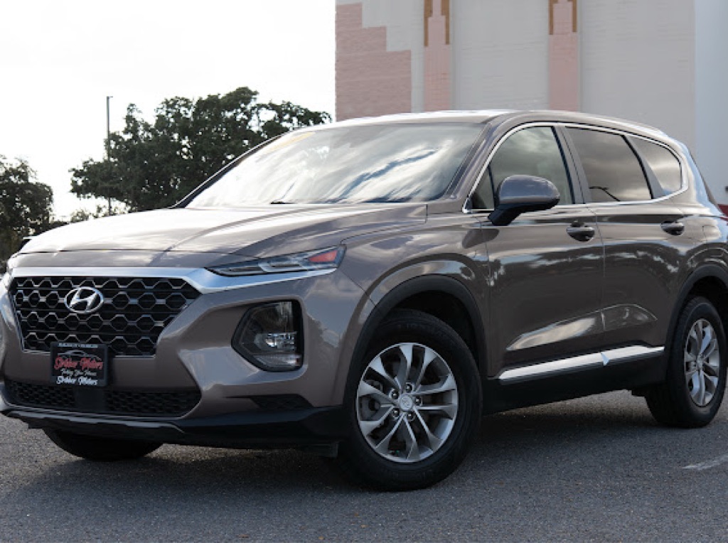 Photo 2 of this HYUNDAI SANTA FE