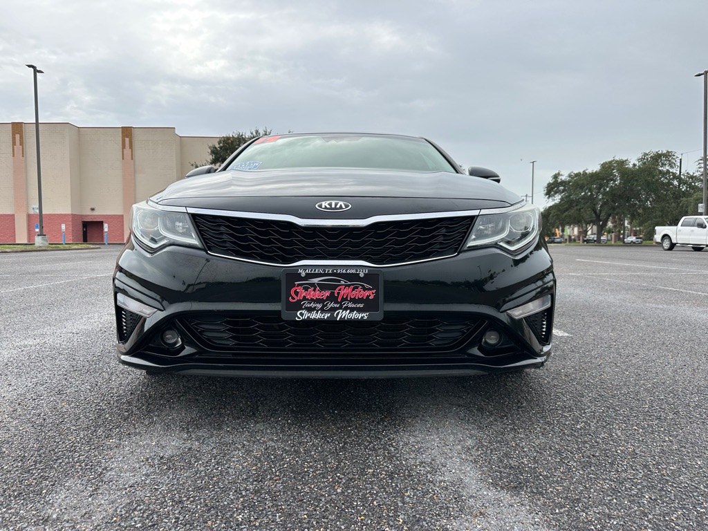 Photo 2 of this KIA OPTIMA
