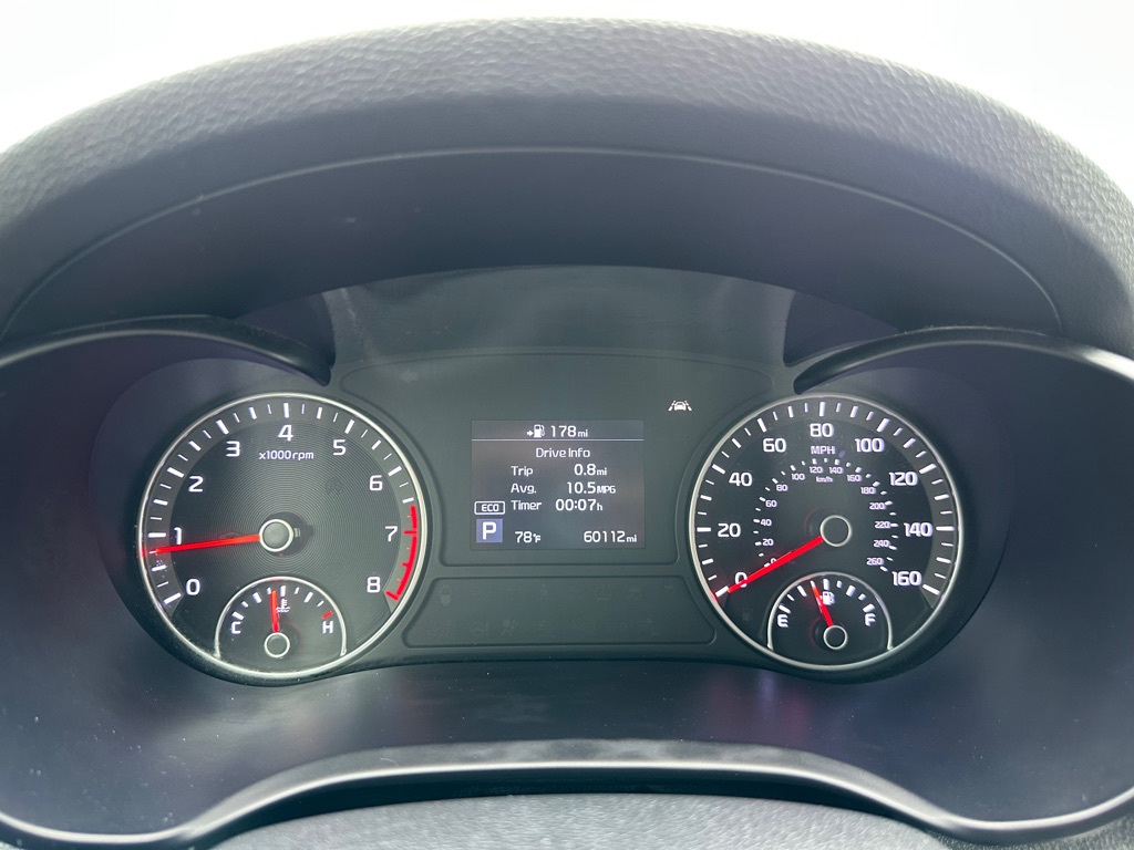 Photo 12 of this KIA OPTIMA