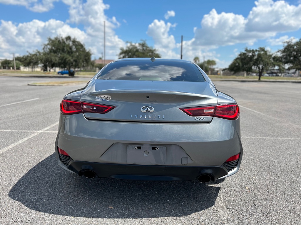 Photo 6 of this INFINITI Q60