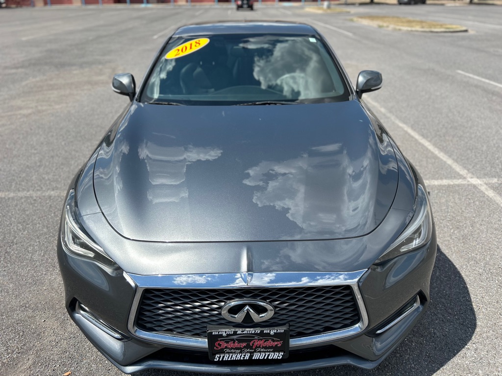 Photo 10 of this INFINITI Q60