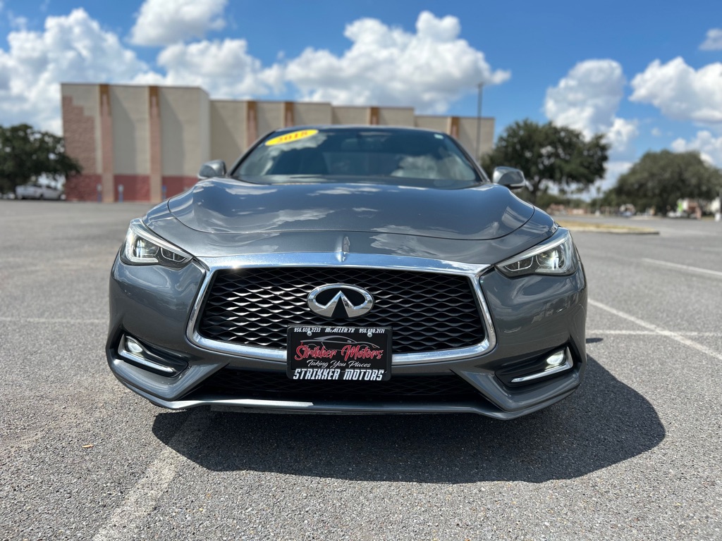 Photo 2 of this INFINITI Q60