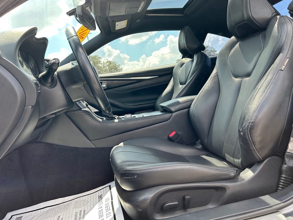 Photo 16 of this INFINITI Q60