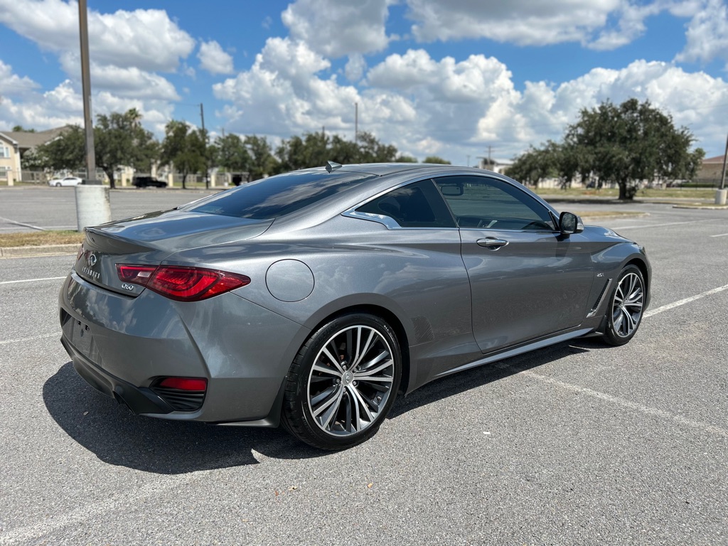 Photo 5 of this INFINITI Q60
