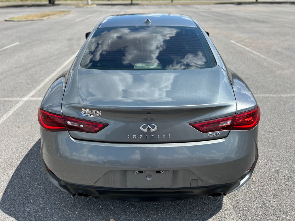 Photo 7 of this INFINITI Q60