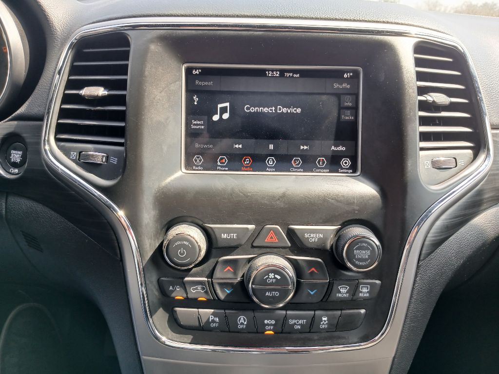 Photo 13 of this JEEP GRAND CHEROKEE