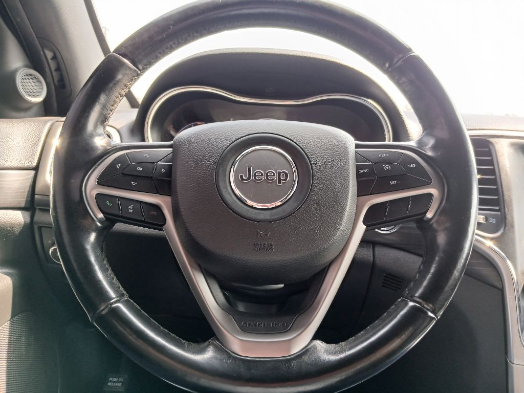 Photo 15 of this JEEP GRAND CHEROKEE