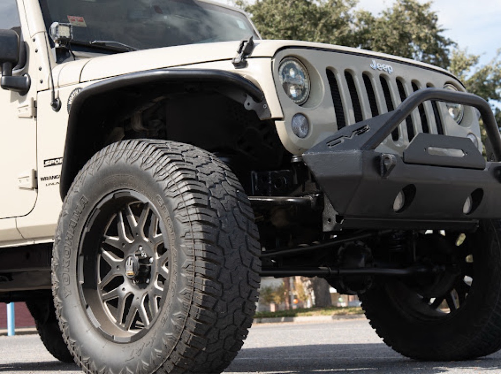 Photo 4 of this JEEP WRANGLER JK UNL