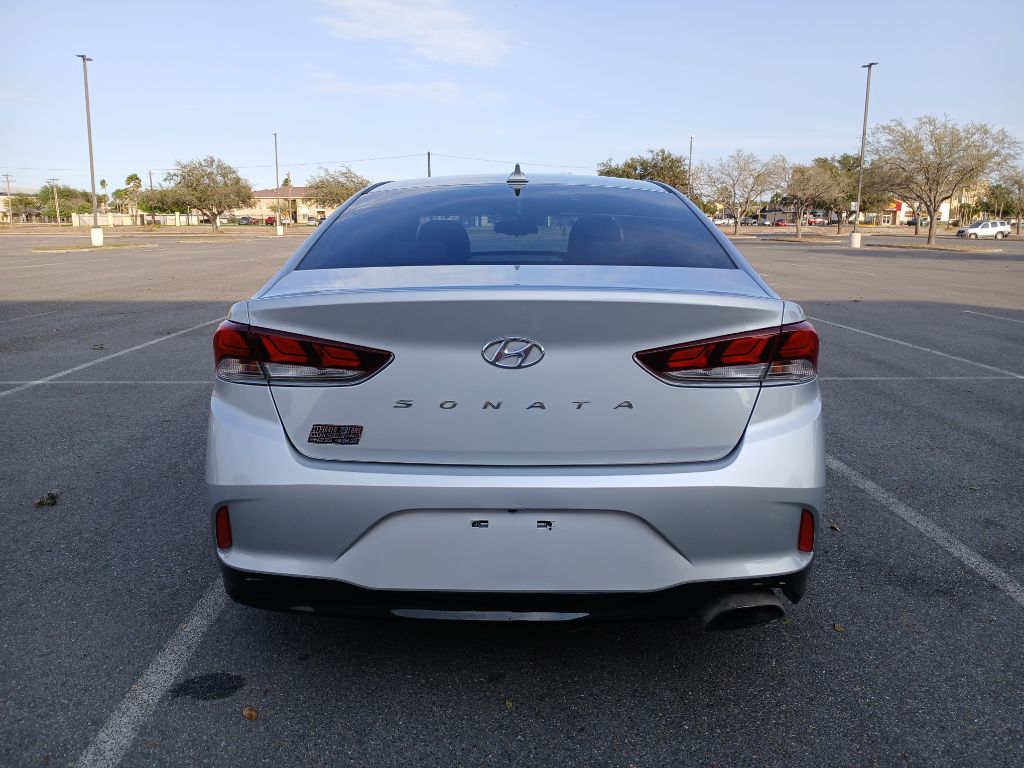 Photo 6 of this HYUNDAI SONATA