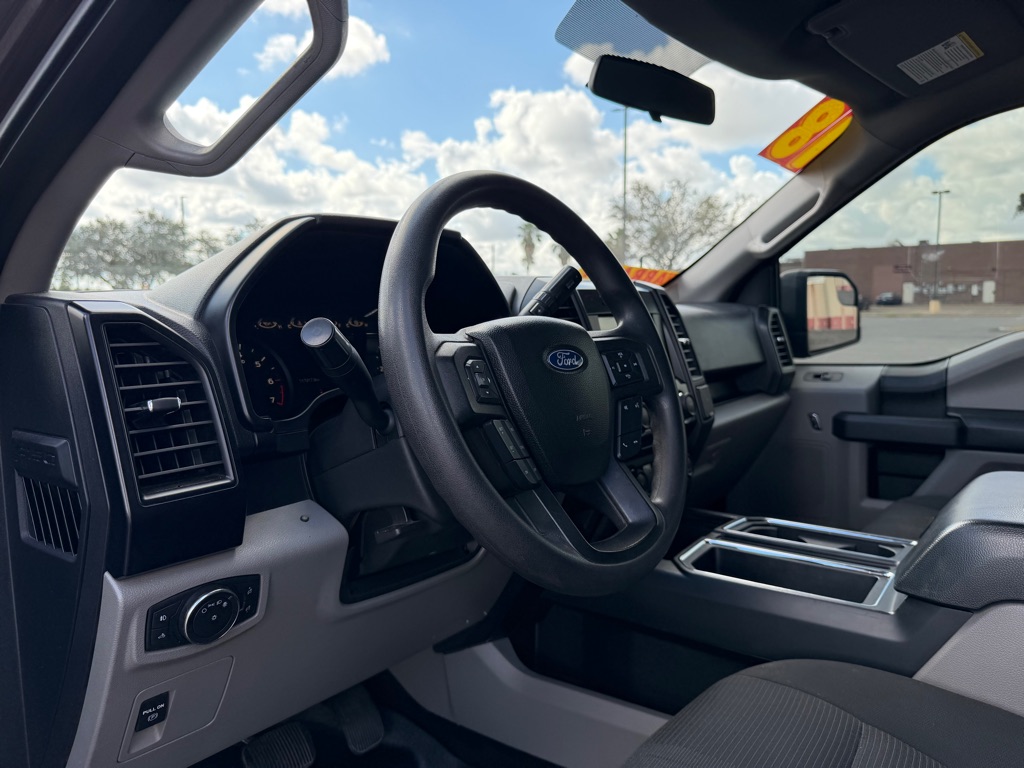 Photo 16 of this FORD F-150