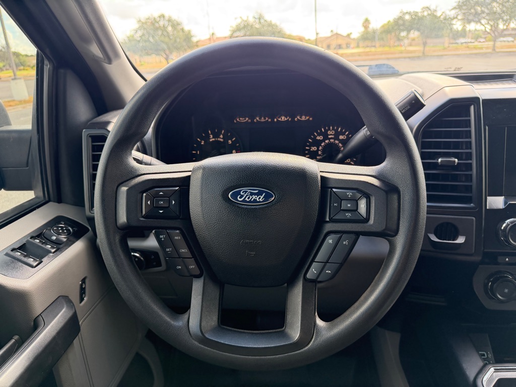 Photo 14 of this FORD F-150