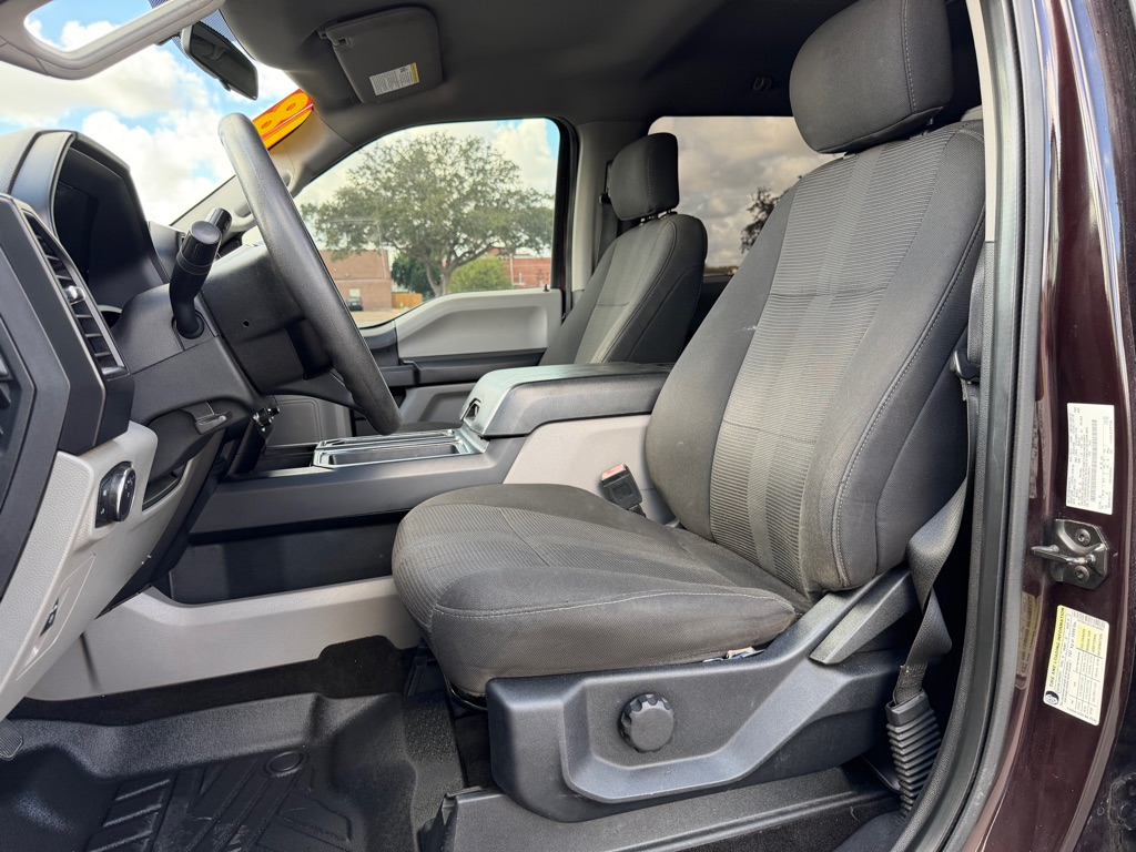 Photo 17 of this FORD F-150