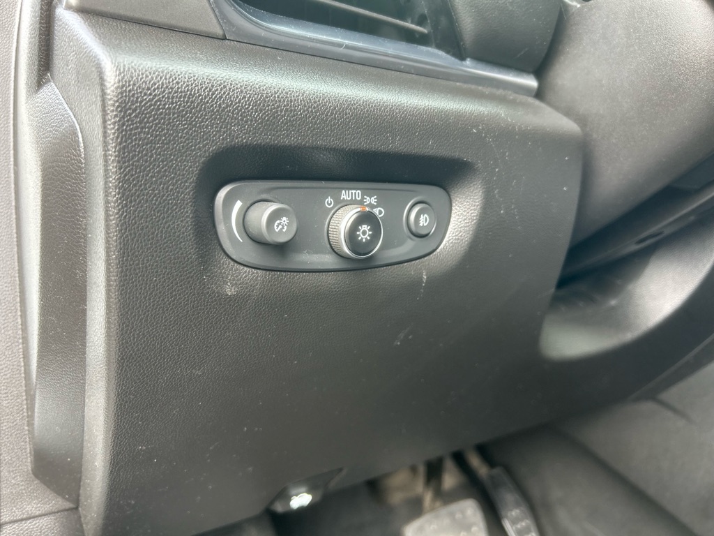 Photo 19 of this CHEVROLET TRAVERSE