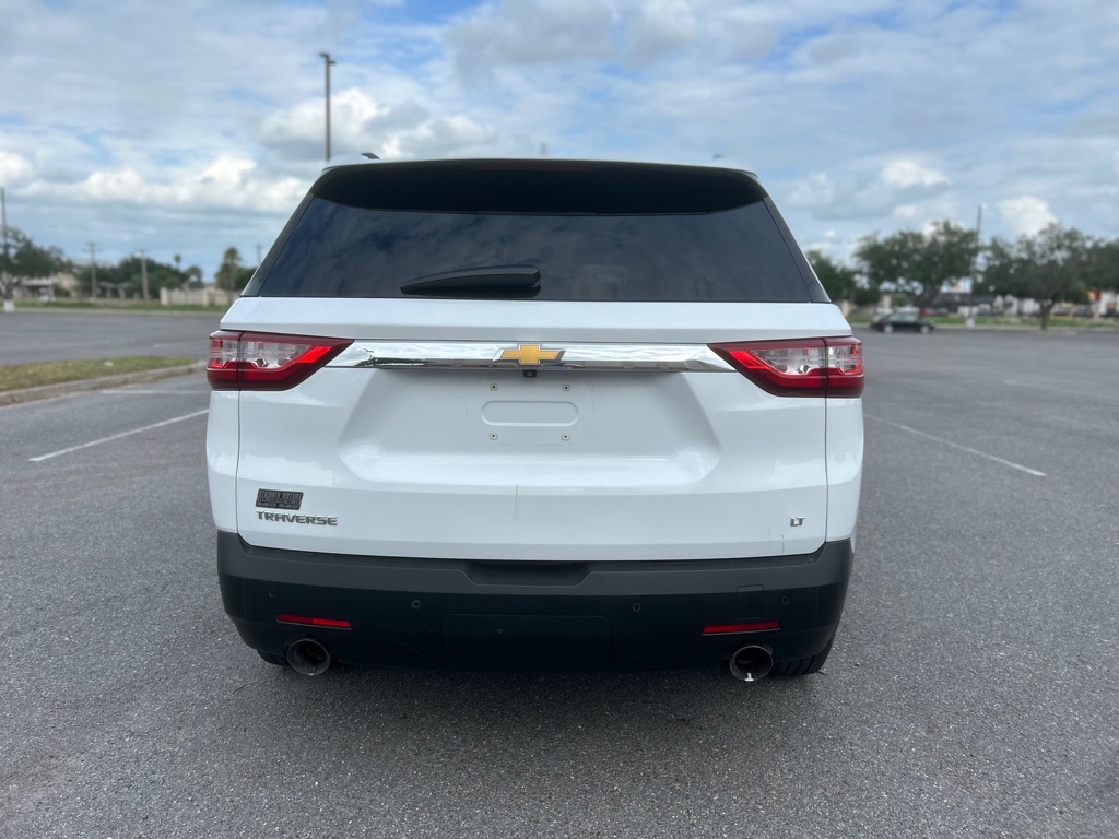 Photo 6 of this CHEVROLET TRAVERSE
