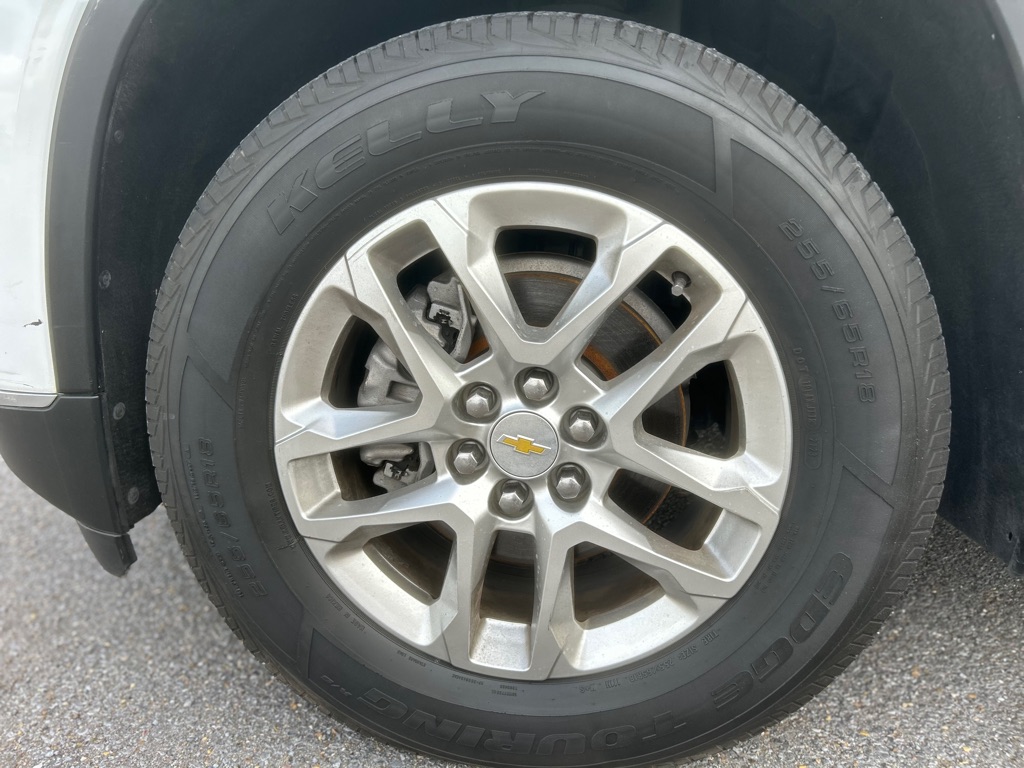 Photo 24 of this CHEVROLET TRAVERSE