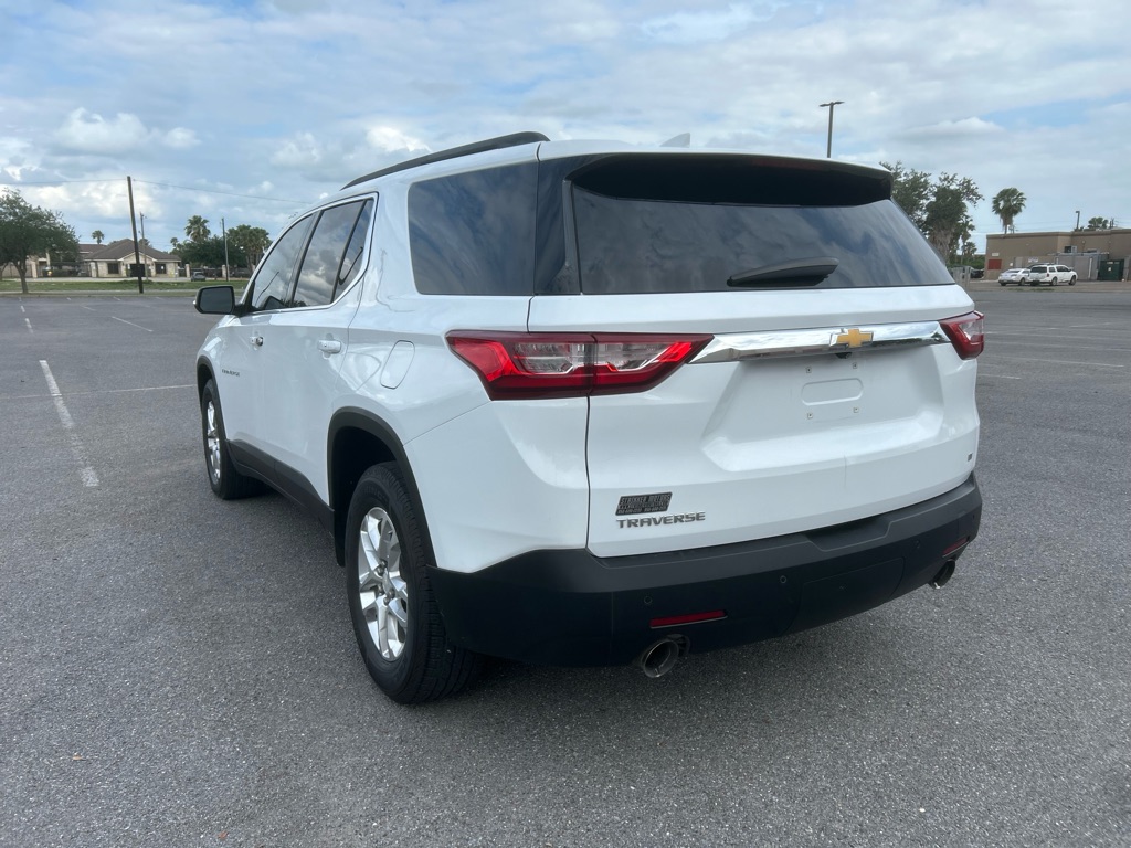 Photo 7 of this CHEVROLET TRAVERSE