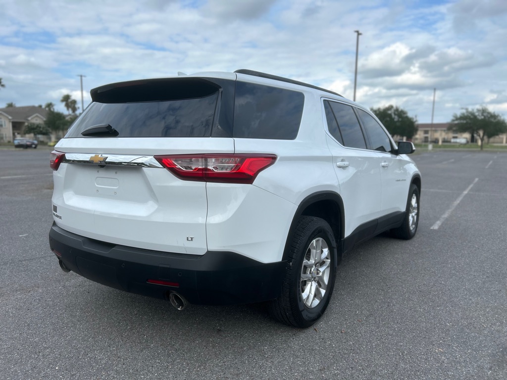 Photo 5 of this CHEVROLET TRAVERSE