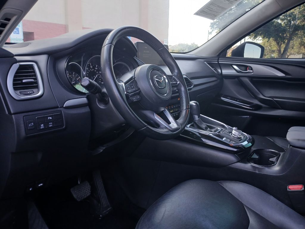Photo 4 of this MAZDA CX-9