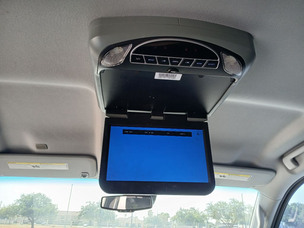 Photo 22 of this CHEVROLET TAHOE