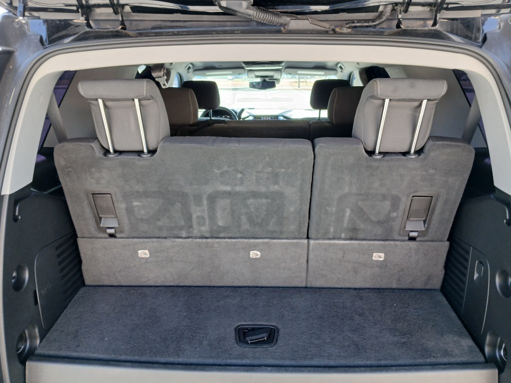 Photo 23 of this CHEVROLET TAHOE