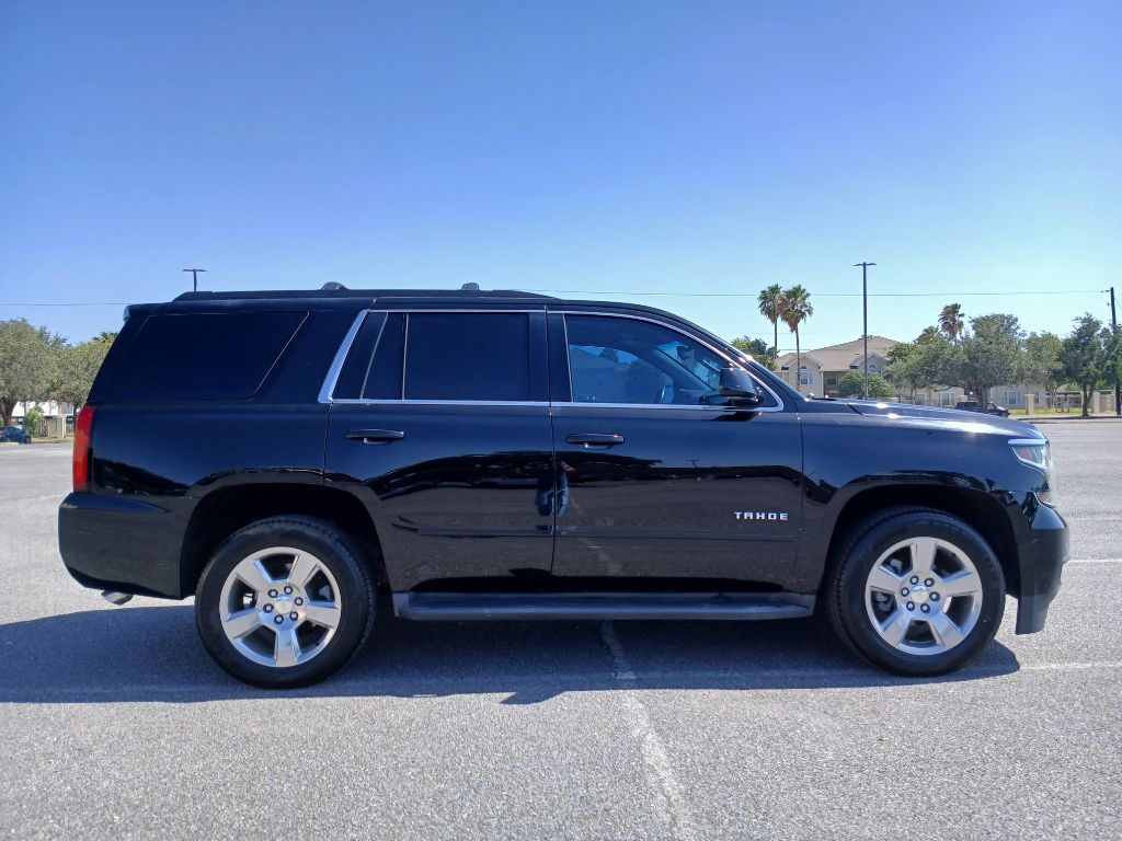 Photo 5 of this CHEVROLET TAHOE