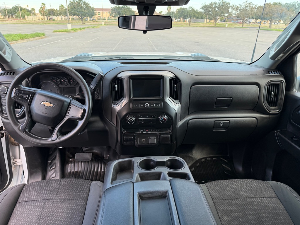 Photo 7 of this CHEVROLET SILVERADO 2500H