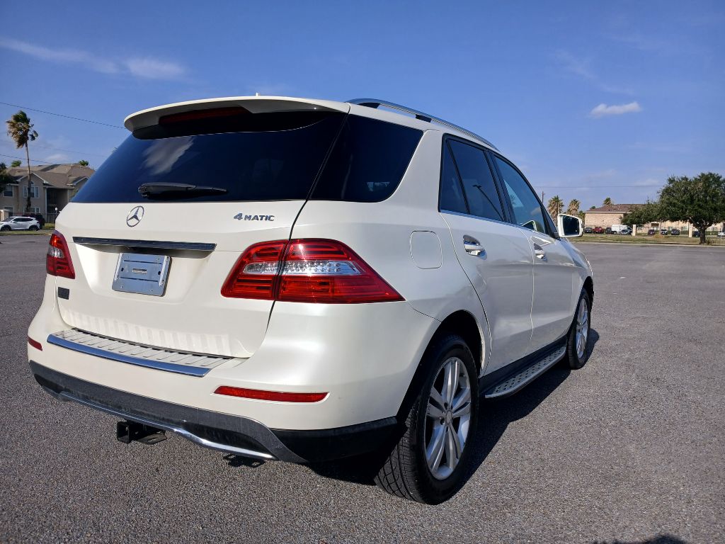 Photo 6 of this MERCEDES-BENZ M-CLASS
