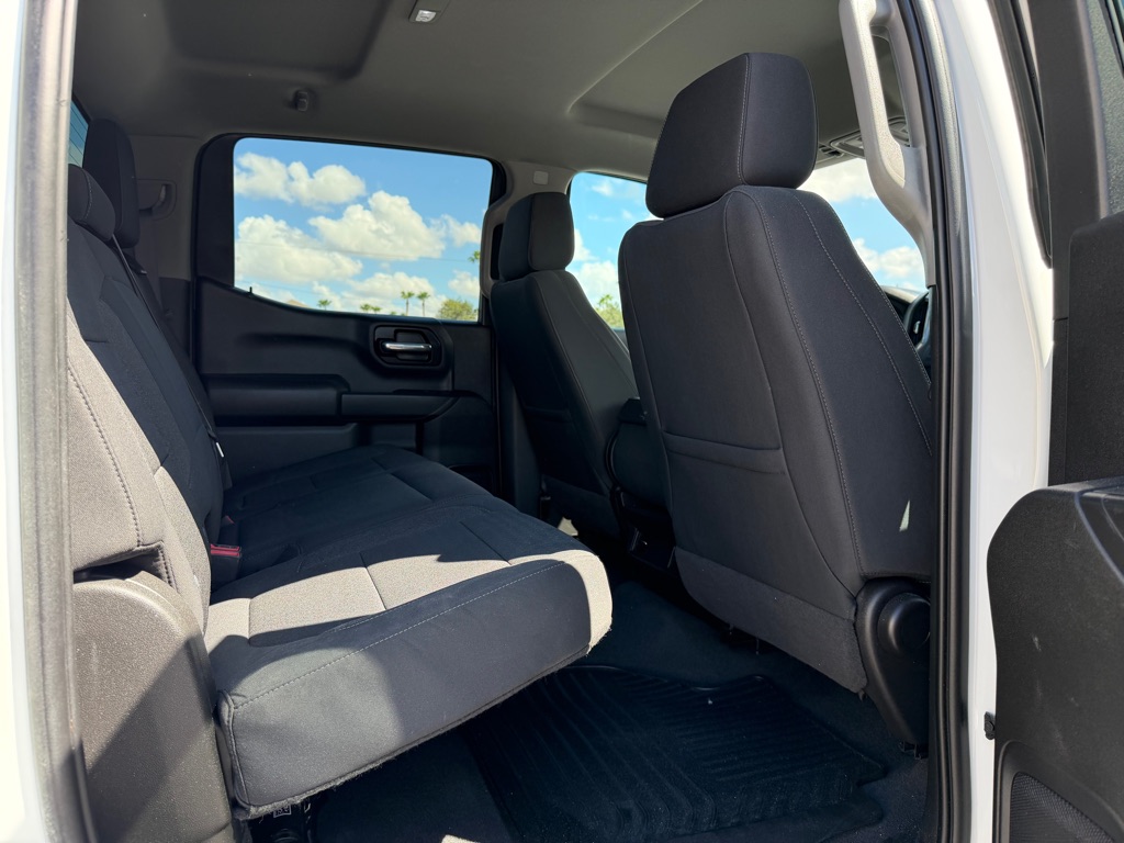 Photo 23 of this CHEVROLET SILVERADO 1500