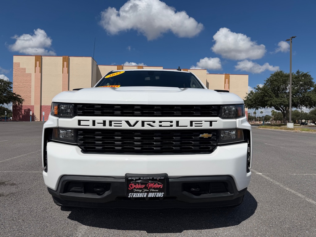 Photo 2 of this CHEVROLET SILVERADO 1500