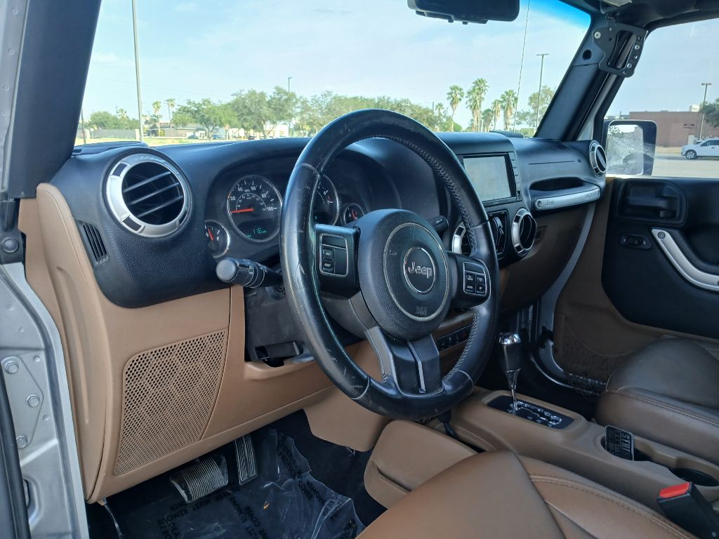 Photo 12 of this JEEP WRANGLER UNLIMI