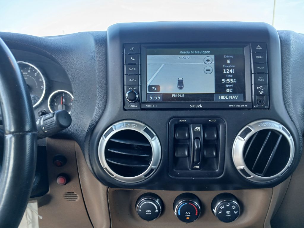 Photo 10 of this JEEP WRANGLER UNLIMI