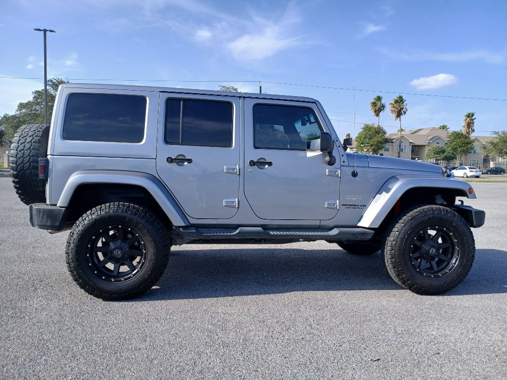 Photo 21 of this JEEP WRANGLER UNLIMI
