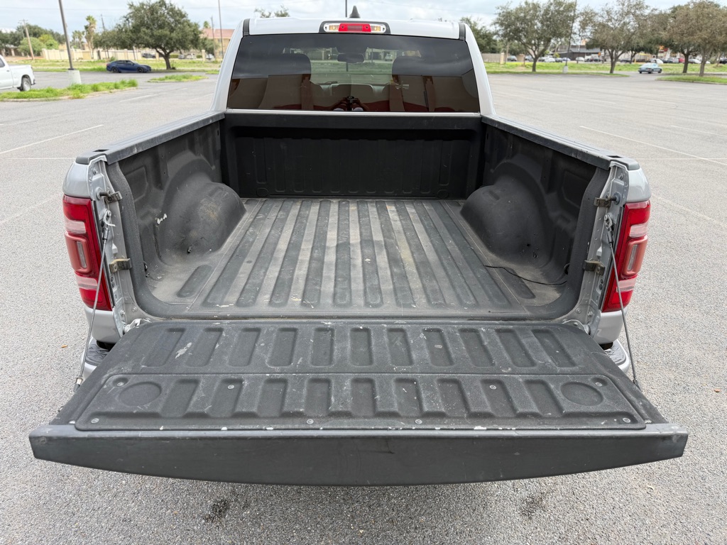 Photo 29 of this RAM 1500