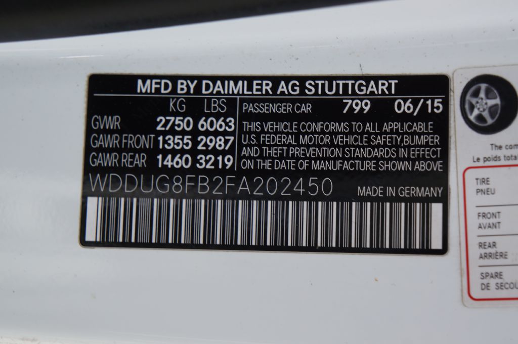 Photo 43 of this MERCEDES-BENZ S-CLASS