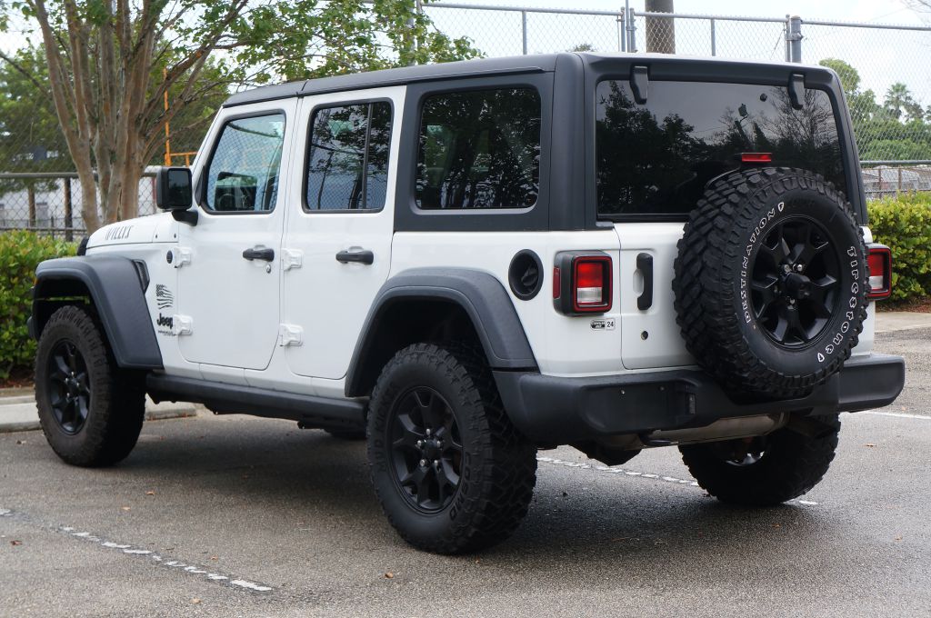 Photo 8 of this JEEP WRANGLER WILLYS