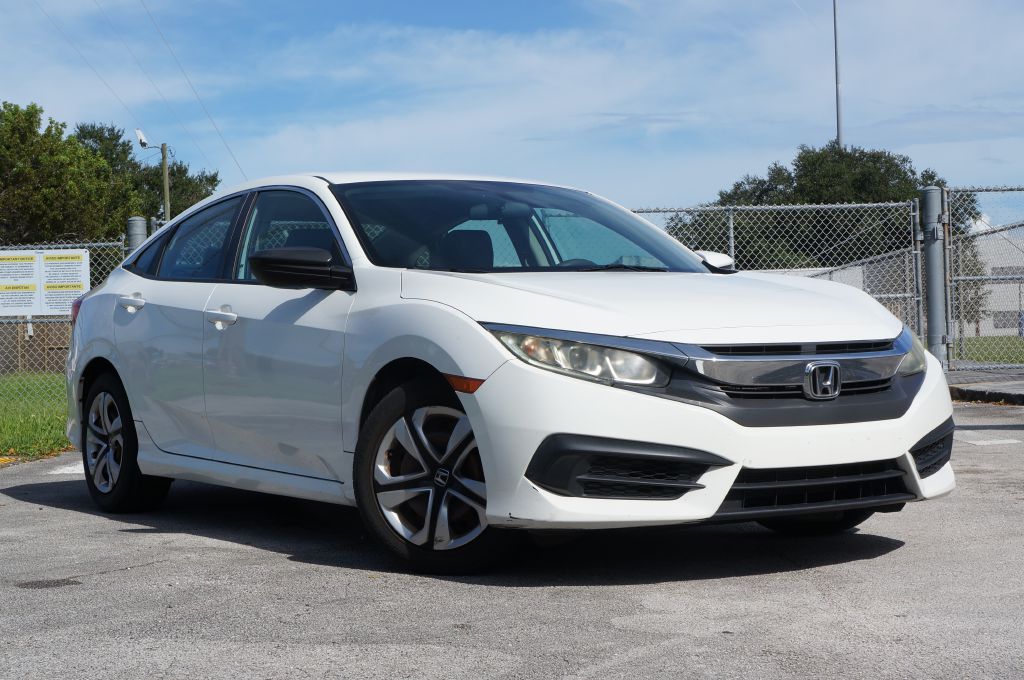 Photo 4 of this HONDA CIVIC LX
