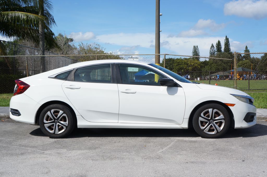 Photo 12 of this HONDA CIVIC LX