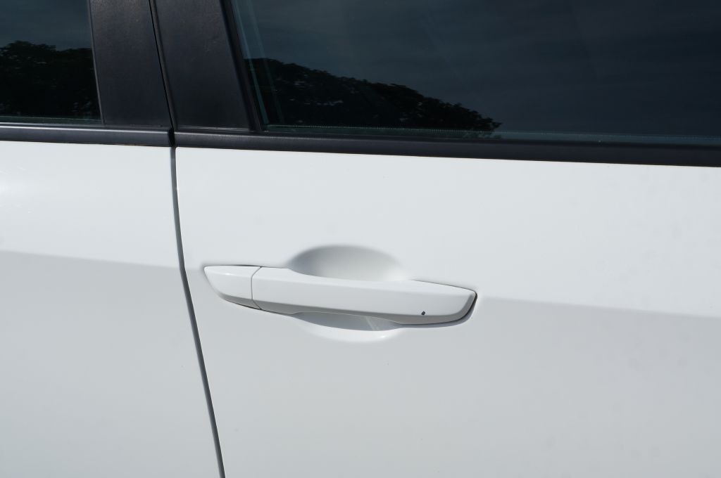 Photo 16 of this HONDA CIVIC LX