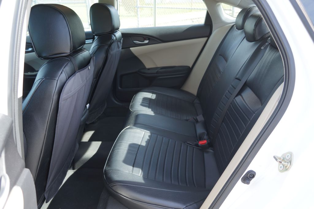 Photo 25 of this HONDA CIVIC LX