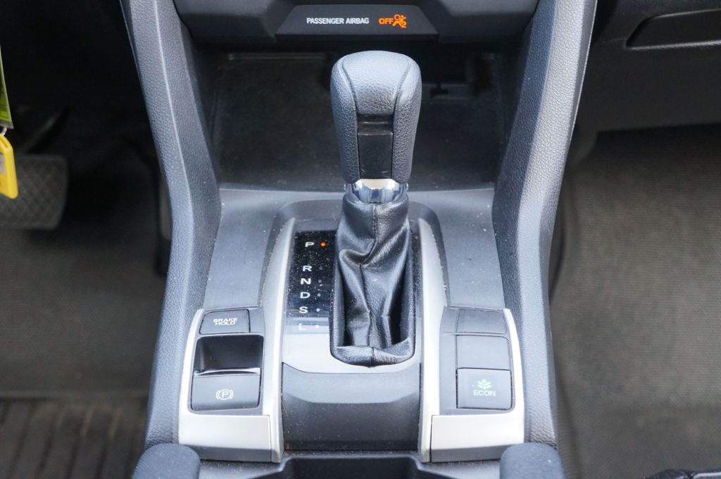 Photo 34 of this HONDA CIVIC LX