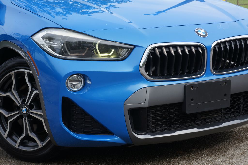 Photo 13 of this BMW X2 SDRIVE28I