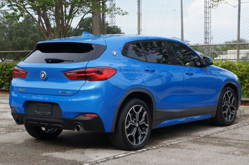Photo 11 of this BMW X2 SDRIVE28I