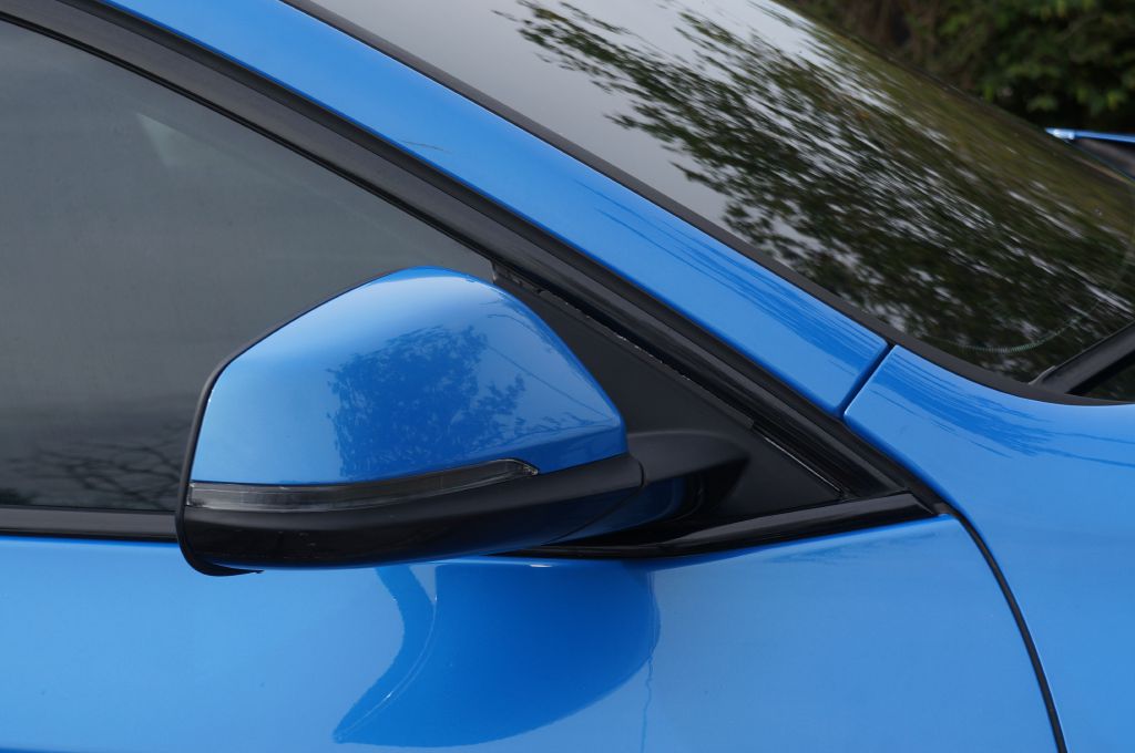 Photo 15 of this BMW X2 SDRIVE28I