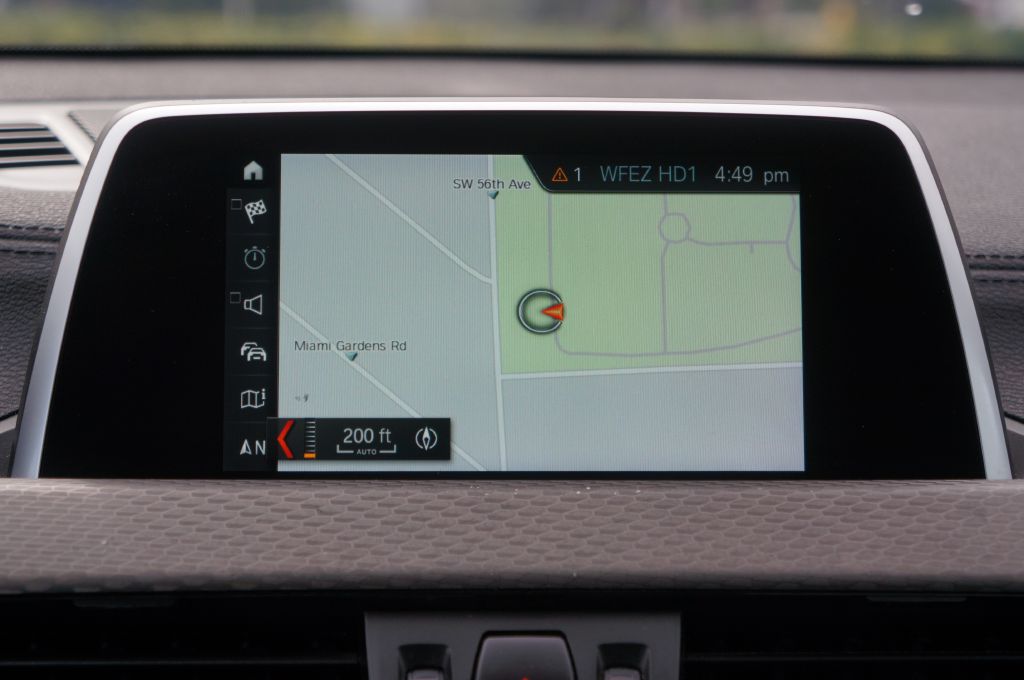 Photo 27 of this BMW X2 SDRIVE28I