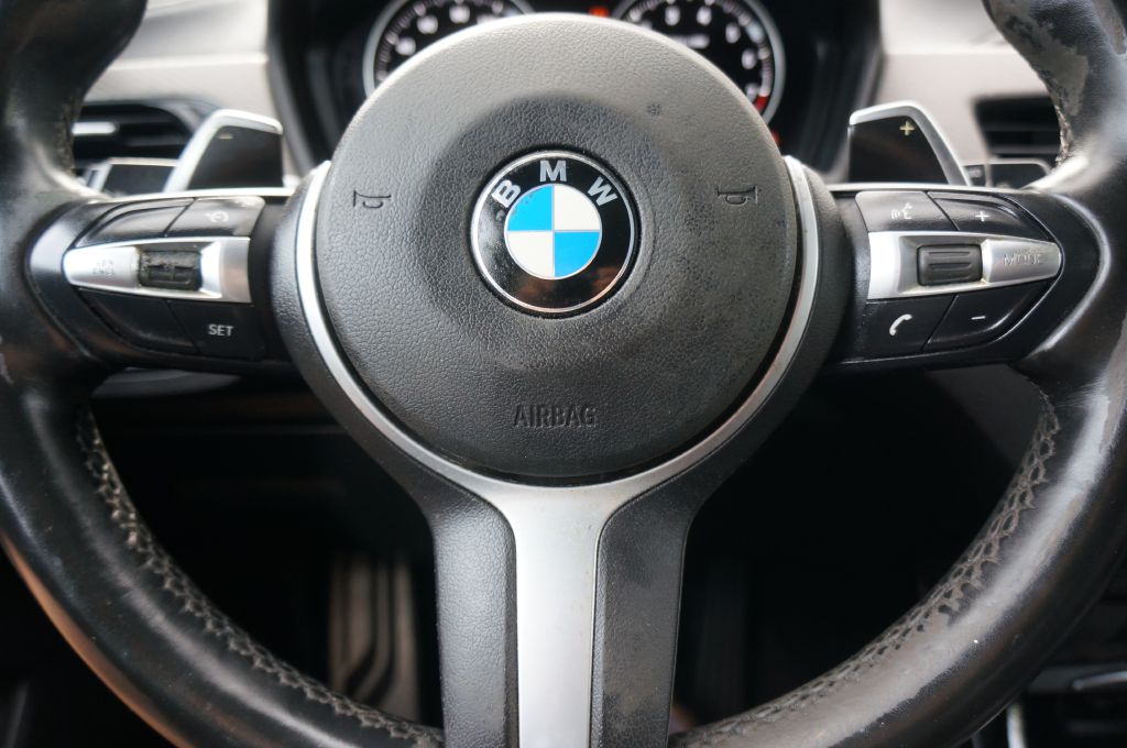 Photo 32 of this BMW X2 SDRIVE28I