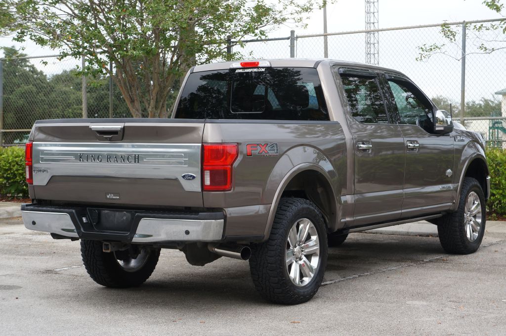 Photo 11 of this FORD F-150 KING RANC