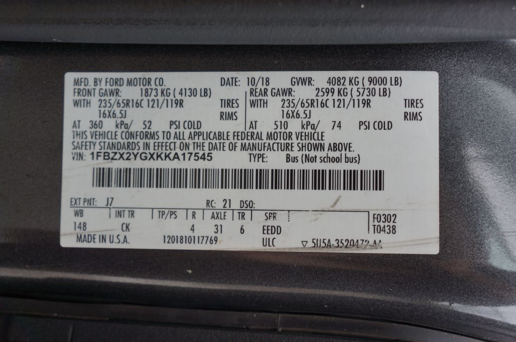Photo 40 of this FORD TRANSIT LR 15P