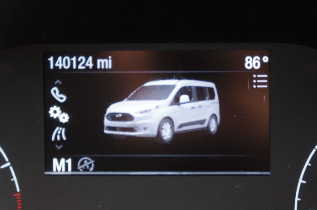 Photo 36 of this FORD TRANSIT CONNECT