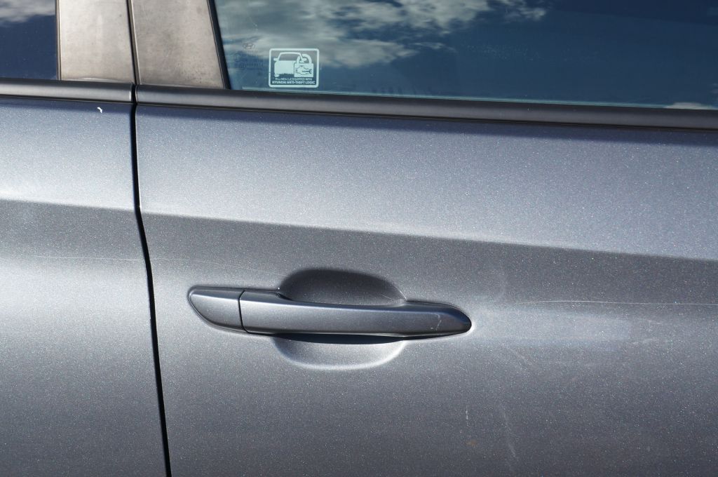 Photo 16 of this HYUNDAI TUCSON SEL
